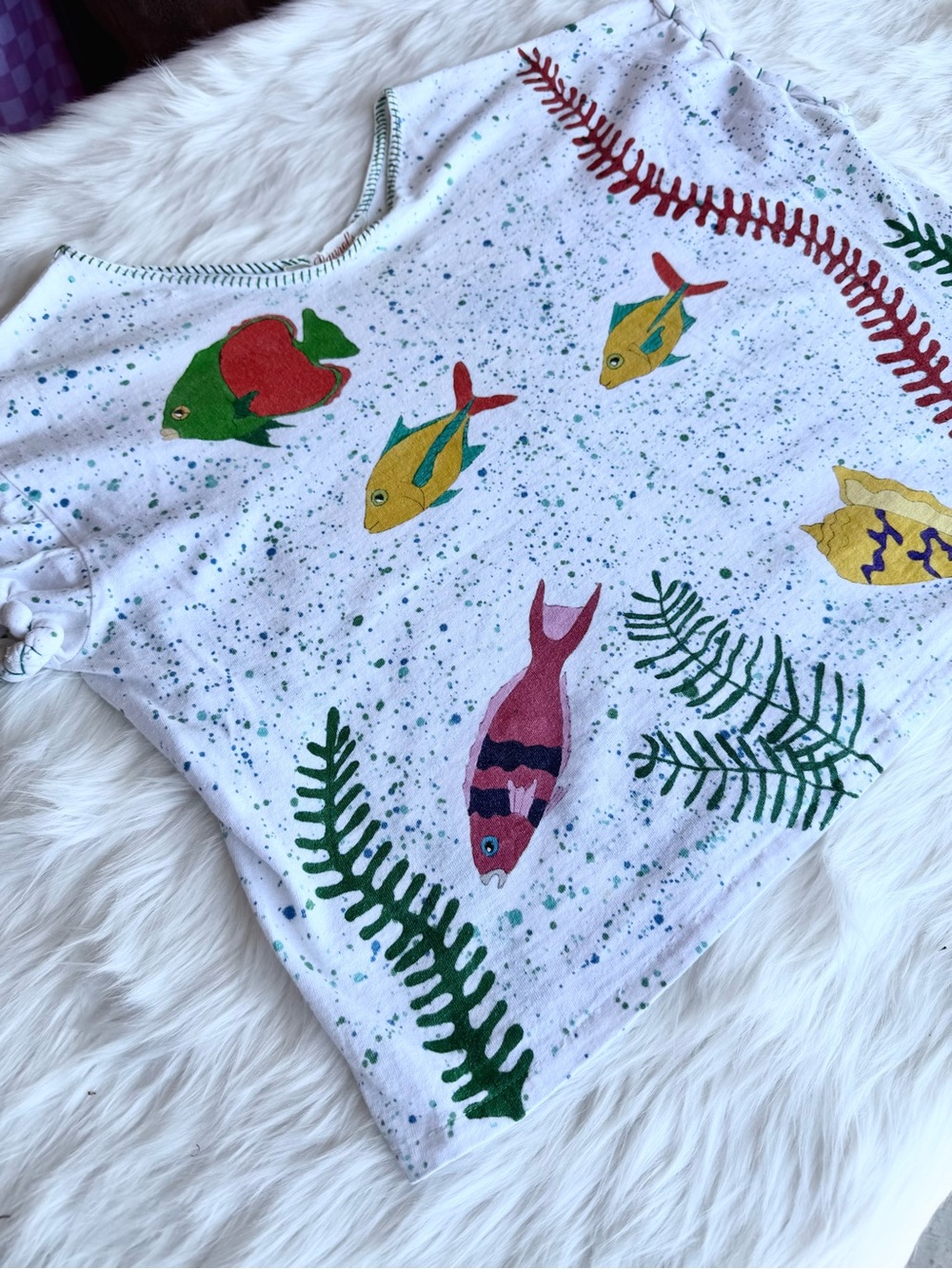 Beach Short-Sleeve Fish Print Tee - Nautical Resort ready - Picture 5 of 7